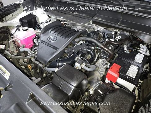 Used 2023 Toyota Highlander Limited AWD/4WD image 27