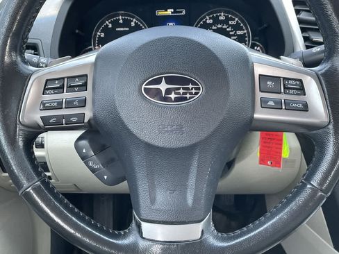 Used 2013 Subaru Legacy 2.5i Limited AWD/4WD image 10
