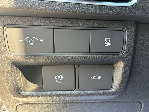 Used 2026 Hyundai Sonata SEL FWD image 22