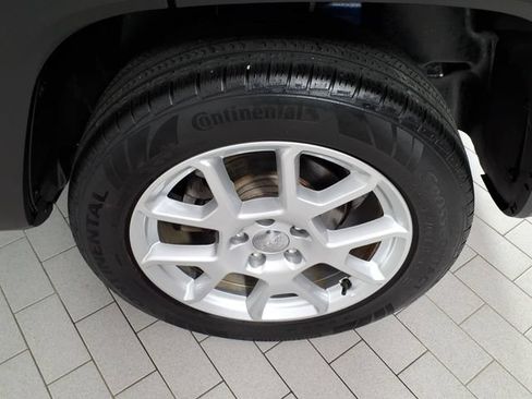 Used 2021 Jeep Renegade Limited AWD/4WD image 8