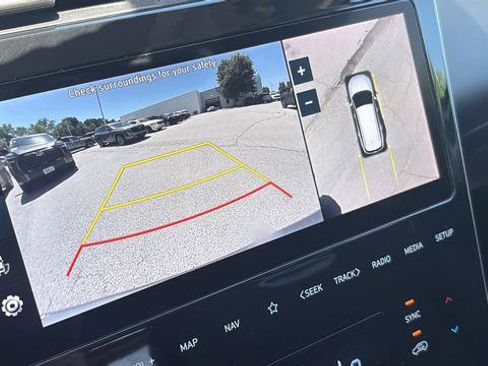Used 2022 Hyundai Tucson Limited AWD/4WD image 26