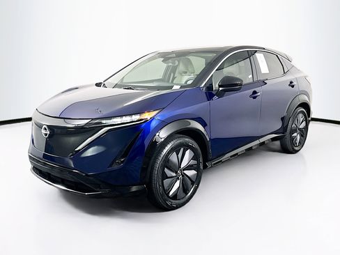 Used 2023 Nissan Ariya FWD image 3