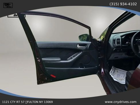 Used 2018 Kia Forte LX FWD image 9