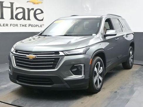 Used 2023 Chevrolet Traverse LT w/ LT Premium Package image 35