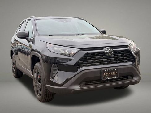 Used 2019 Toyota RAV4 LE w/ All Weather Liner Package AWD/4WD image 8