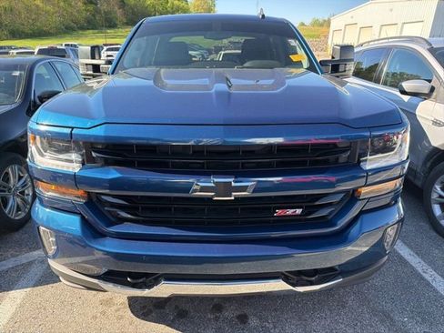 Used 2018 Chevrolet Silverado 1500 LT w/ All Star Edition image 3