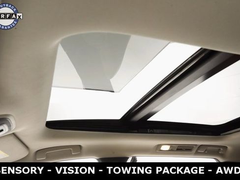 Used 2024 INFINITI QX60 Sensory image 26