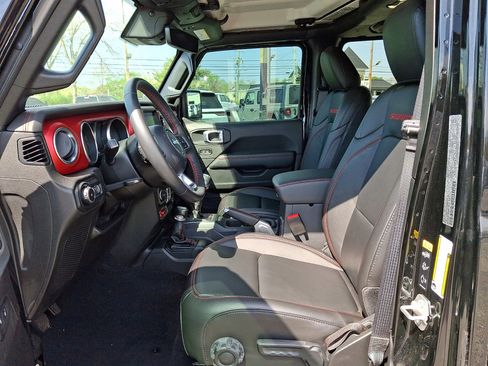 Used 2022 Jeep Wrangler Unlimited Rubicon w/ Steel Bumper Group image 24