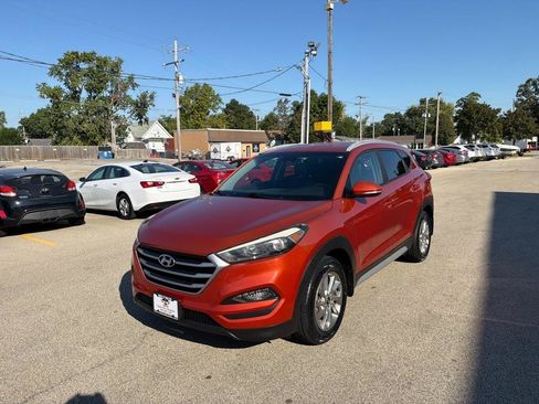 Used 2017 Hyundai Tucson SE Plus FWD image 4