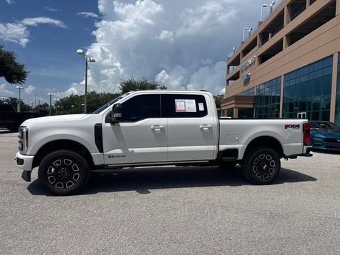 Certified 2025 Ford F250 Platinum w/ FX4 Off-Road Package AWD/4WD image 2