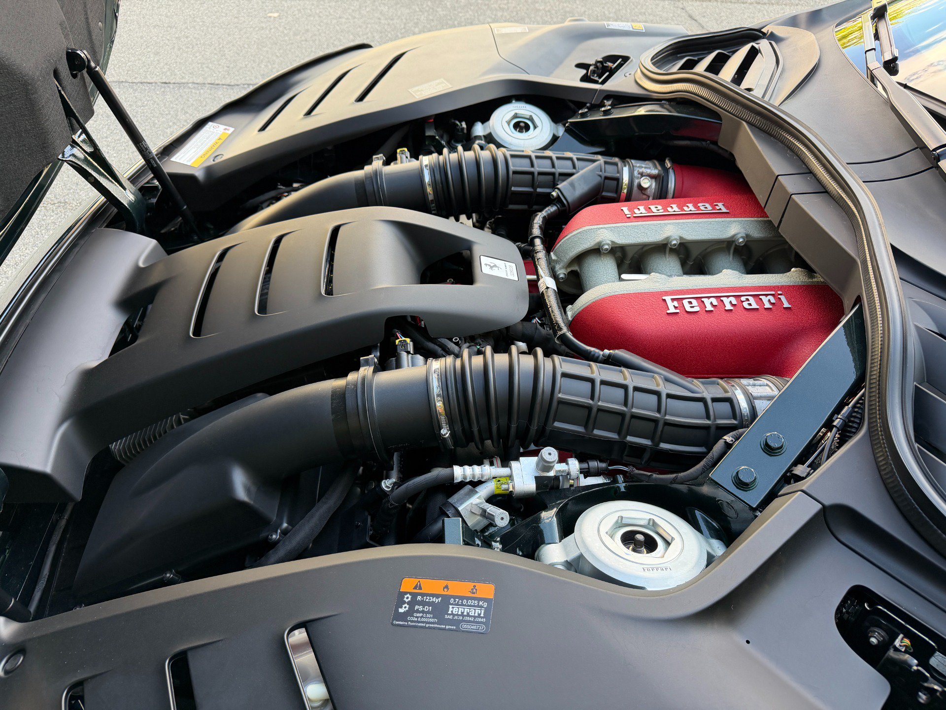 Used 2026 Ferrari Purosangue AWD/4WD image 91