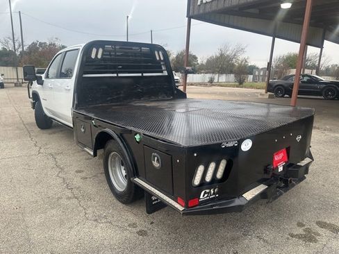 Used 2021 Chevrolet Silverado 3500 LT w/ Remote Start Package image 16