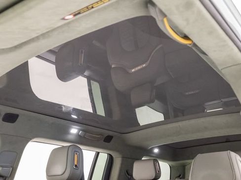 Used 2023 Rivian R1S Launch Edition Quad AWD/4WD image 8