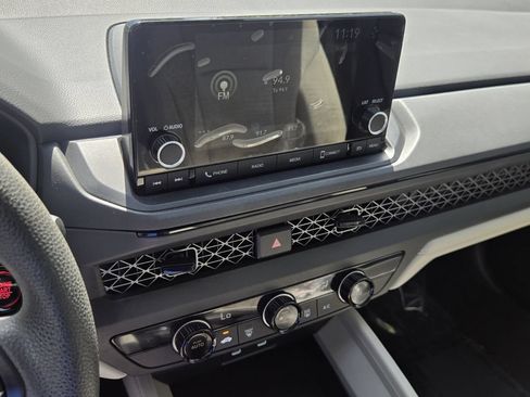 Used 2025 Honda Accord LX image 19