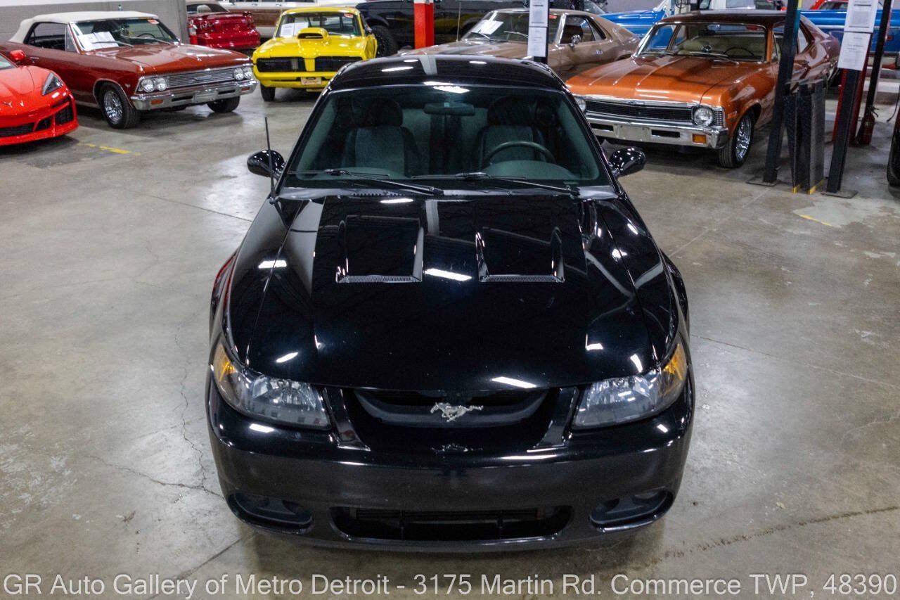 Used 2003 Ford Mustang Cobra RWD image 11