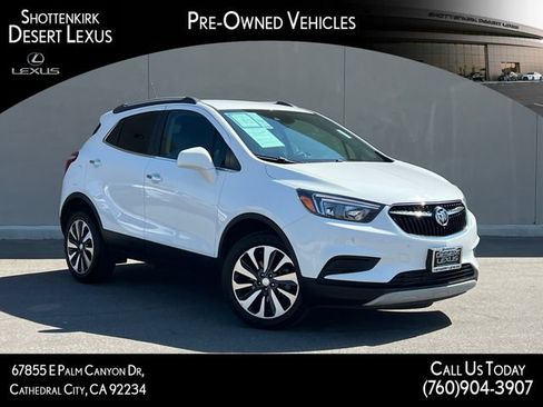 Used 2021 Buick Encore Preferred w/ Safety Package II AWD/4WD image 1