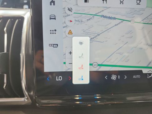 Used 2025 Ford Expedition Max Platinum image 30