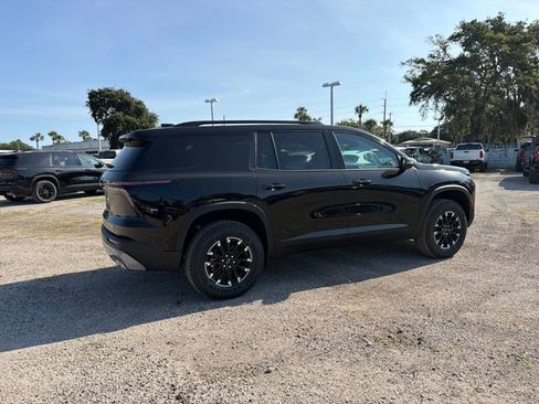 New 2026 Chevrolet Traverse Z71 w/ Driver Confidence Package AWD/4WD image 13