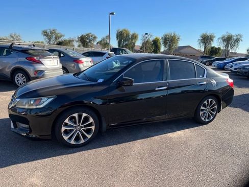 Used 2015 Honda Accord Sport image 7
