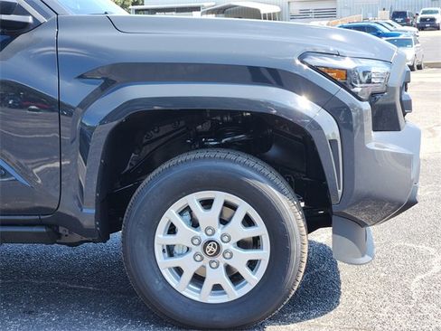 New 2025 Toyota Tacoma SR5 image 5