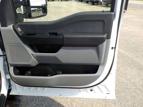 Used 2024 Ford F350 XL w/ 360-Degree Camera Package AWD/4WD image 29
