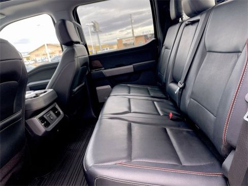 Used 2024 Ford F350 Lariat image 23