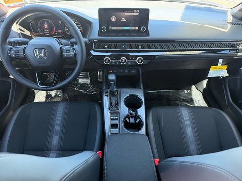 New 2026 Honda Civic Sport image 25