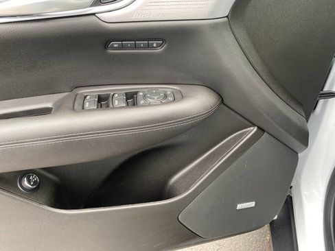 Used 2024 Cadillac XT5 Sportv w/ Technology Package AWD/4WD image 32