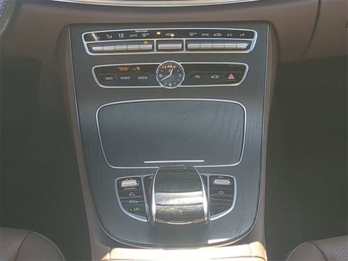 Used 2018 Mercedes-Benz E 300 image 18