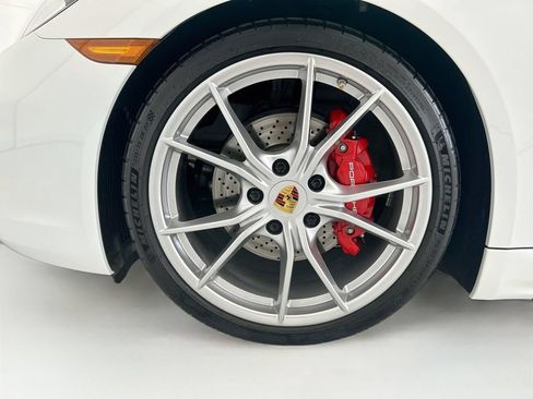 Certified 2021 Porsche 718 Boxster S RWD image 25