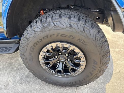 Used 2025 Ford Bronco Raptor AWD/4WD image 19