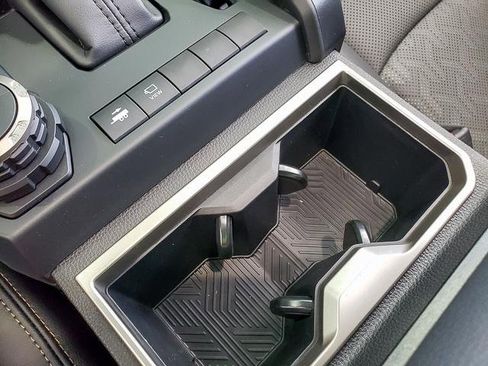 New 2025 Toyota Tacoma Limited image 9