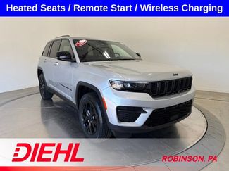 Used 2024 Jeep Grand Cherokee Altitude AWD/4WD video 1