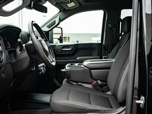 Used 2024 Chevrolet Silverado 1500 W/T w/ WT Value Package image 21