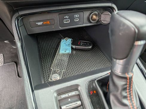 Certified 2025 Honda CR-V Sport image 16