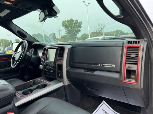 Used 2016 RAM 1500 Rebel AWD/4WD image 19