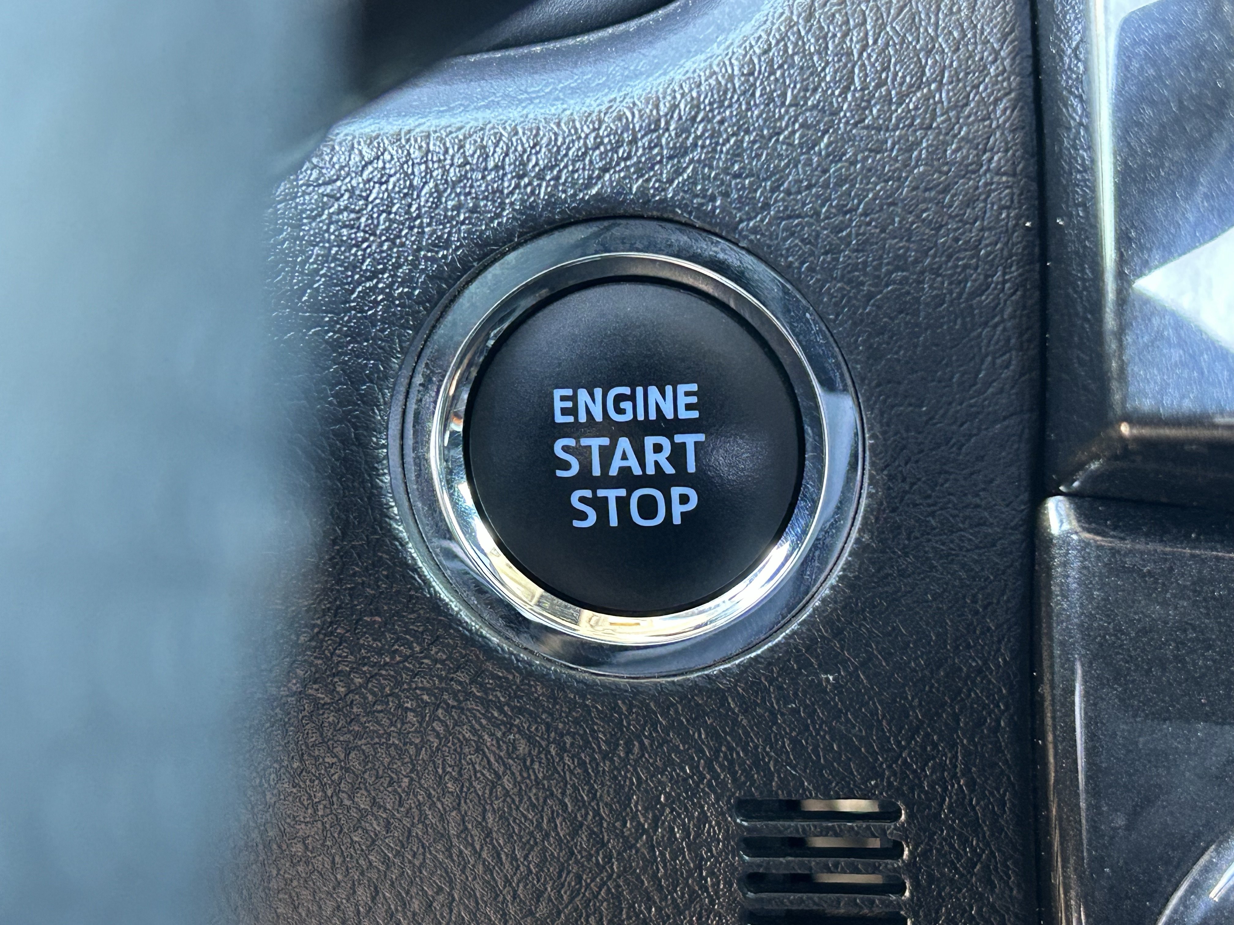 Certified 2023 Toyota 4Runner TRD Off-Road Premium w/ Off Road Premium Plus Package AWD/4WD image 27