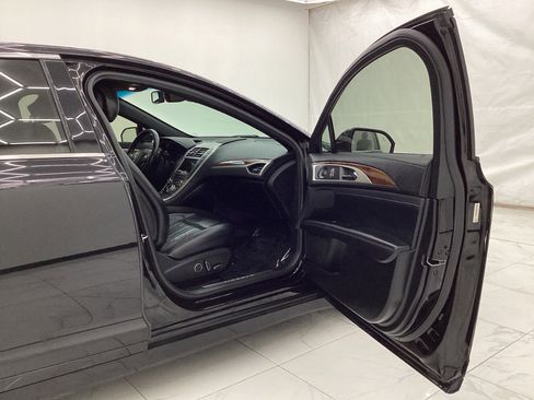 Used 2019 Lincoln MKZ Reserve w/ Reserve Plus Package AWD/4WD image 17