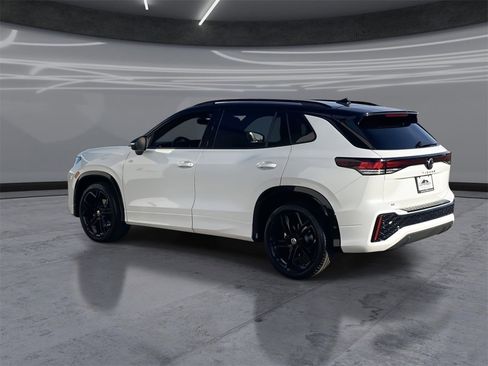 New 2026 Volkswagen Tiguan SE R-Line image 4