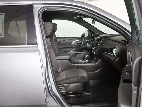 Used 2023 Chevrolet Traverse LT AWD/4WD image 28