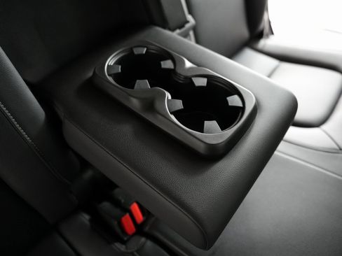 Used 2016 GMC Canyon SLT w/ Driver Alert Package image 40