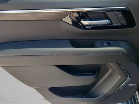 New 2026 Chevrolet Tahoe LT w/ Comfort Package RWD image 22