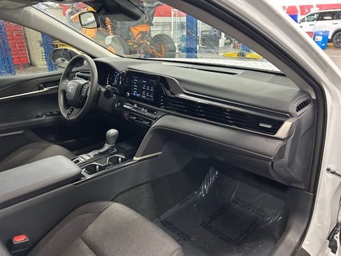 Certified 2026 Toyota Camry LE image 27
