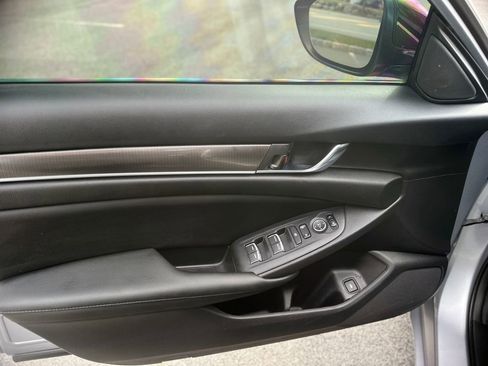 Used 2022 Honda Accord Sport Special Edition image 15