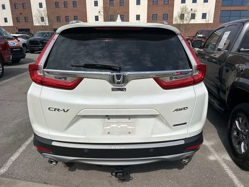 Used 2019 Honda CR-V Touring image 5