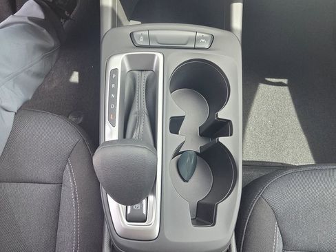New 2026 Chevrolet Trax LS w/ LS Convenience Package FWD image 19