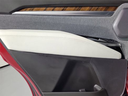 Certified 2025 Cadillac Escalade Sport Platinum w/ LPO, Floor Liner Package image 13