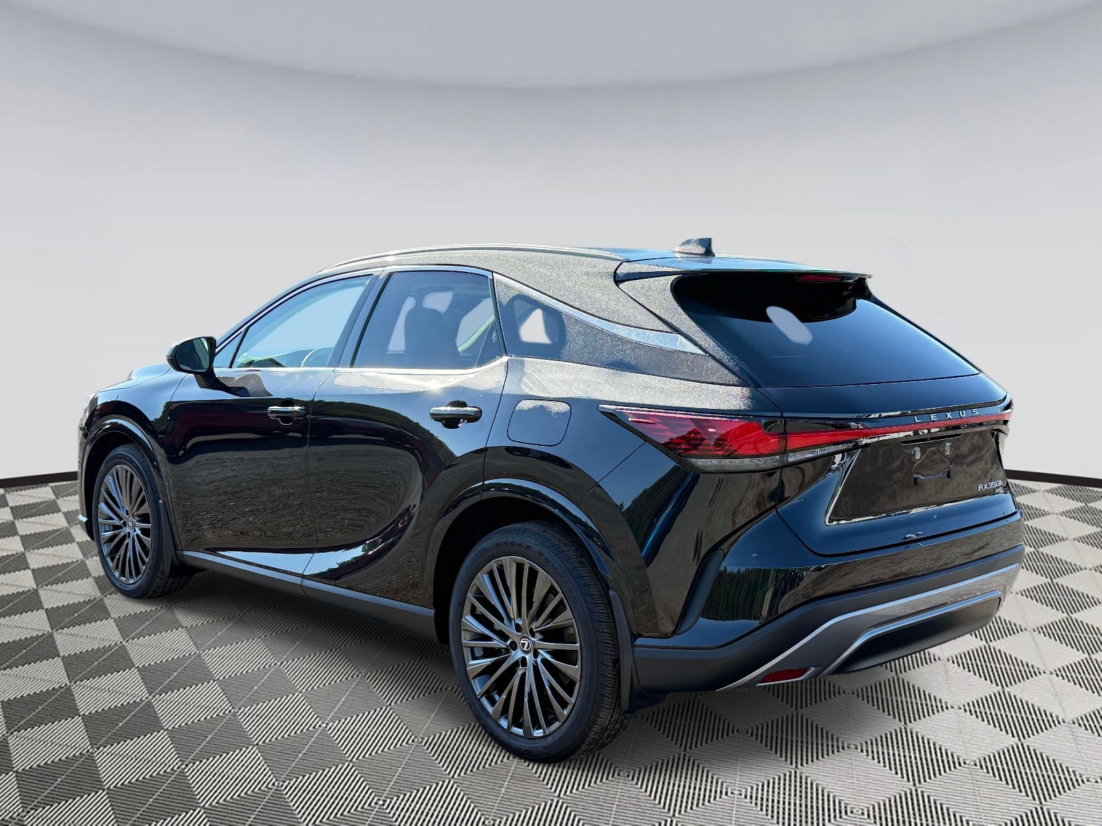 Used 2025 Lexus RX 350h w/ Convenience Package AWD/4WD image 4