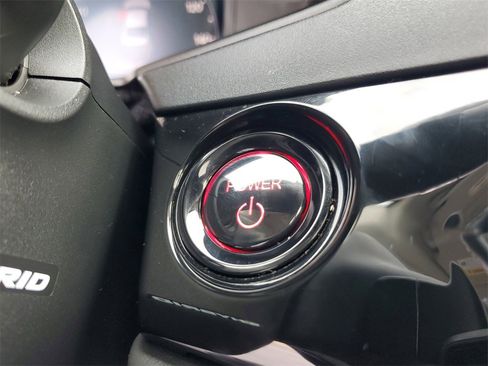 Certified 2024 Honda Accord EX-L image 32