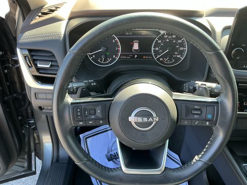 Certified 2023 Nissan Rogue SL w/ SL Premium Package AWD/4WD image 14